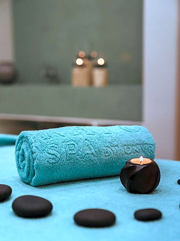 Onyria Quinta da Marinha Hotel