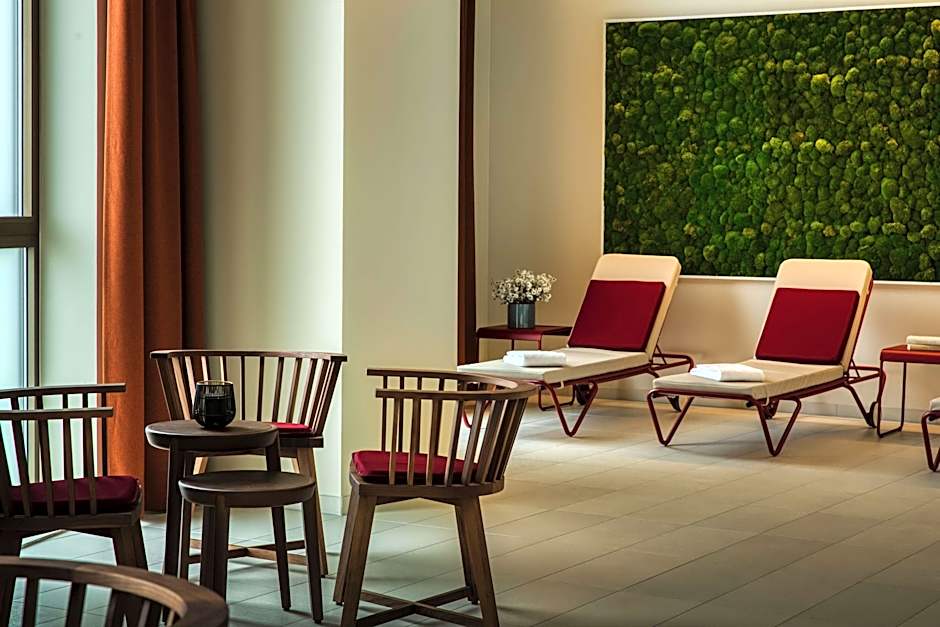 IntercityHotel Amsterdam Airport