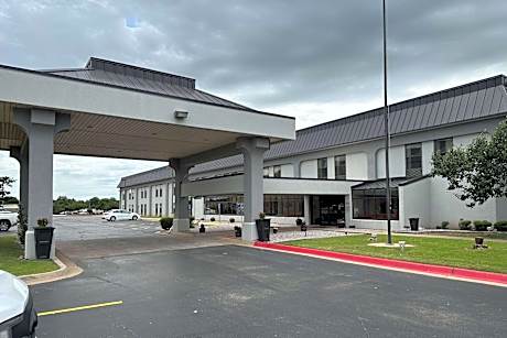 Quality Inn - Norman near University