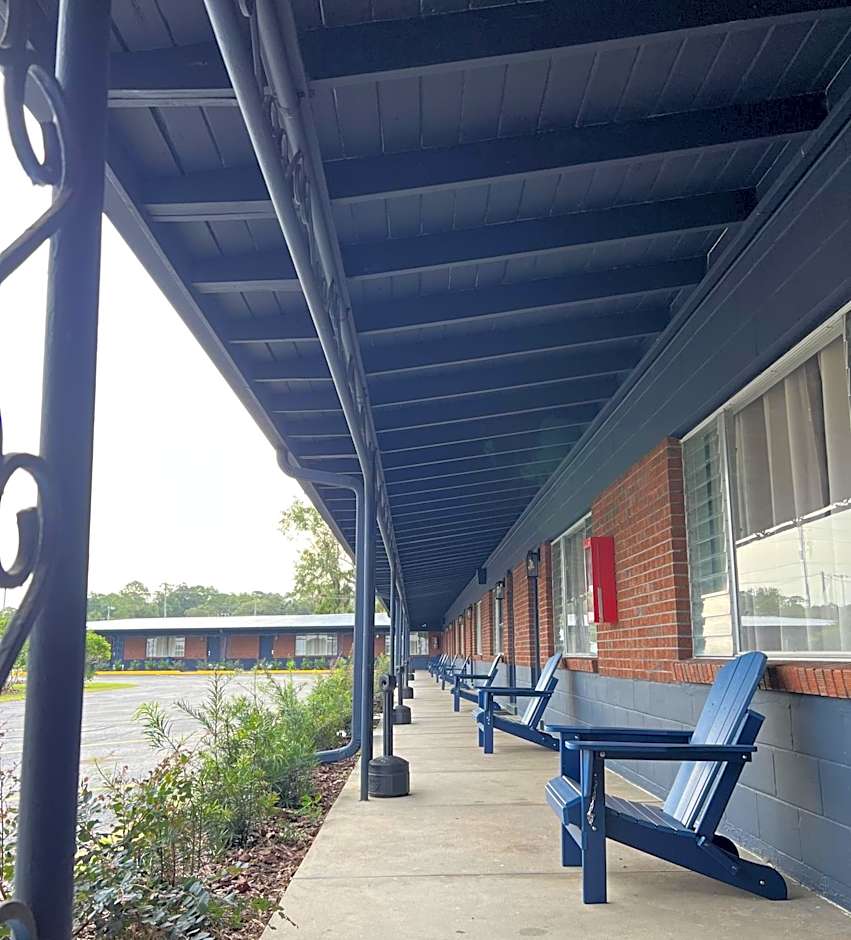 BlueGem Motel