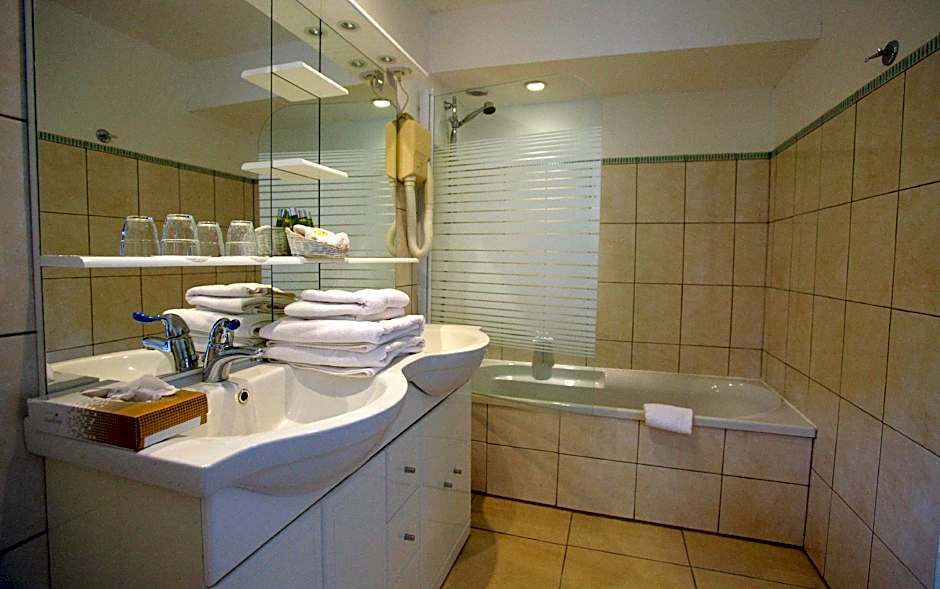 Le Manoir De Bellerive
