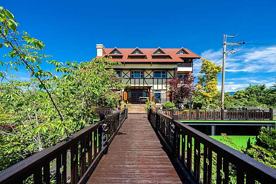 Egmont Mountain House