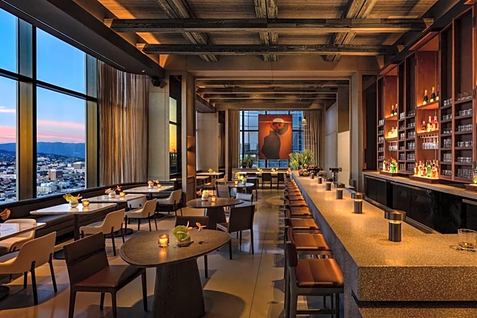 Moxy Downtown Los Angeles
