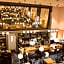 Lloyd Hotel