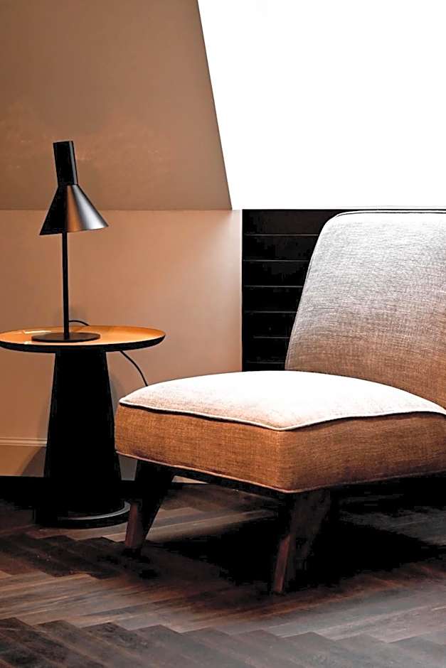 The Lubo - self check-in