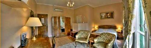 Photo 1 of 3 of Double Room