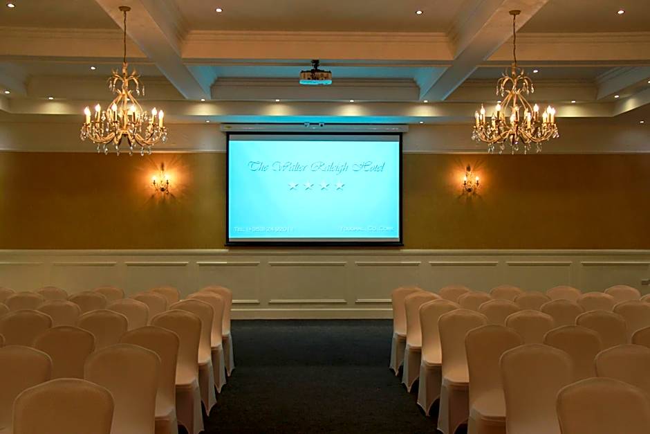 Walter Raleigh Hotel