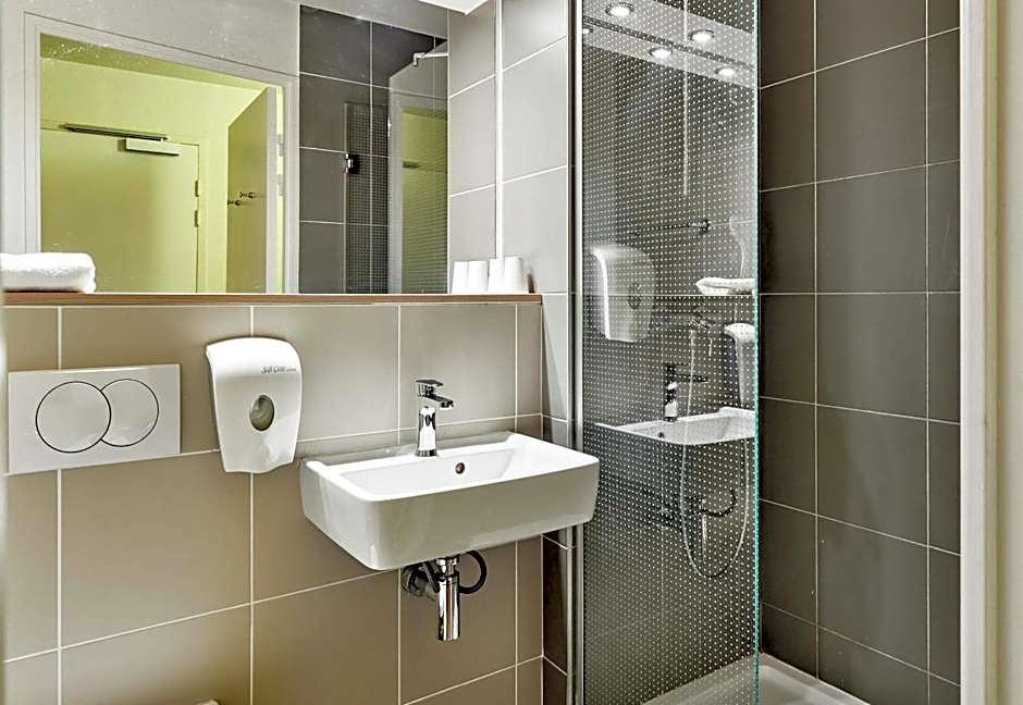 B&B HOTEL Saint-Witz Roissy