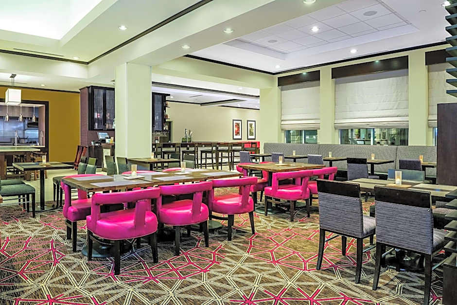 Hilton Garden Inn Victoria
