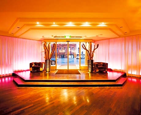Bristol Hotel