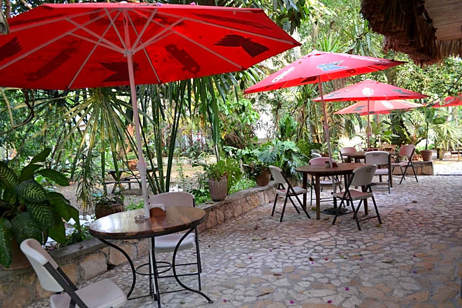 Hotel Jaguar Inn Tikal
