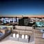 H Hotel Los Angeles, Curio Collection by Hilton