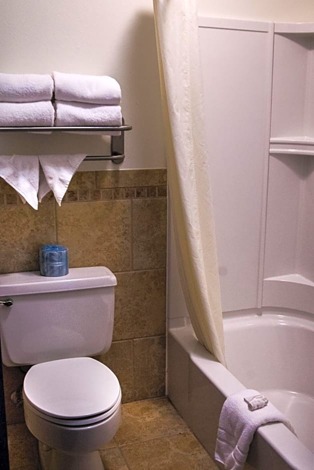 Fargo Inn and Suites