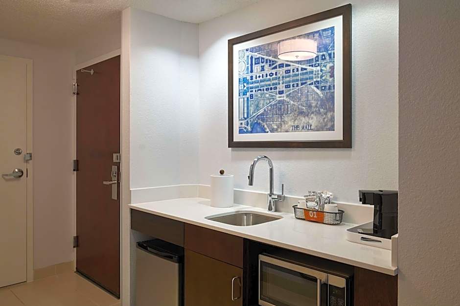 Hampton Inn By Hilton Washington-Downtown-Convention Center