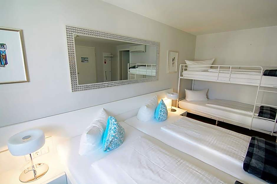 Hotel Adler - Weil am Rhein