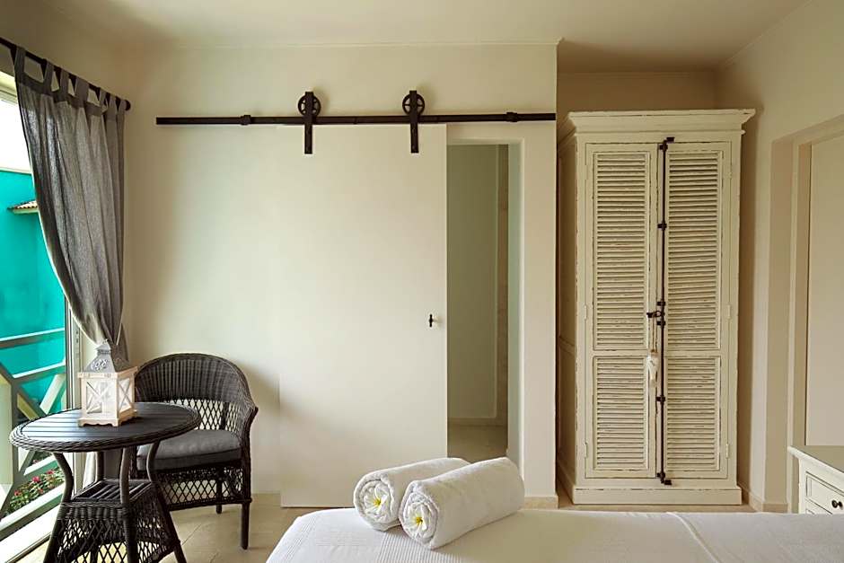 Ocean Breeze Boutique Hotel & Marina