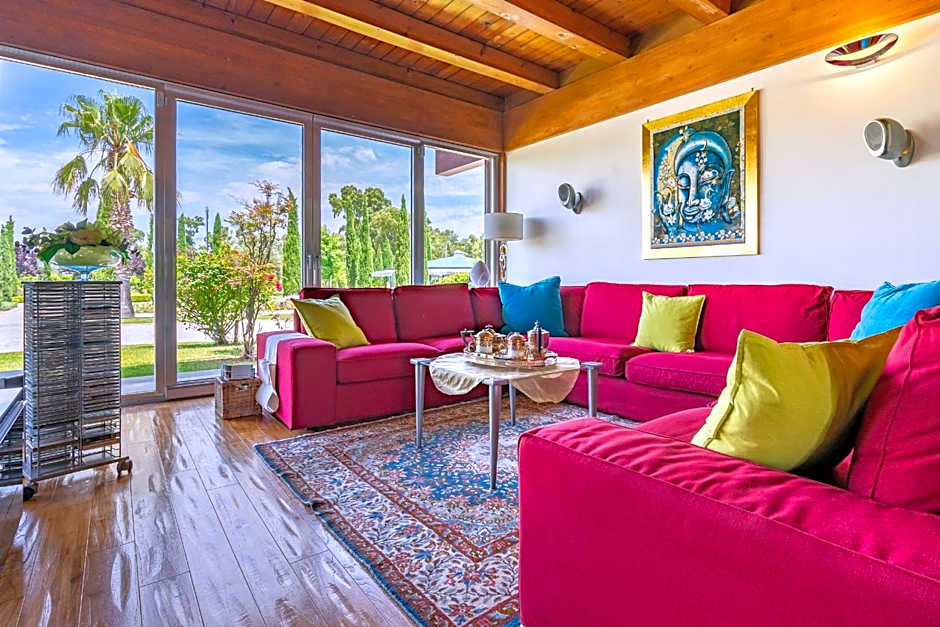 Casale Delle Ronde B&B