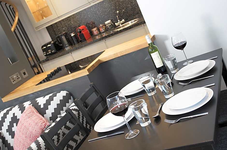 The Glenmoriston Townhouse Hotel