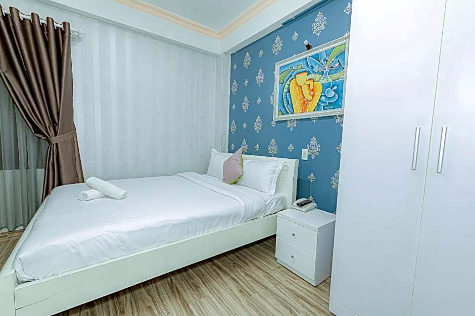 Ken's Backpackers Hotel