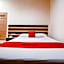 Reddoorz Plus near Makassar Town Square