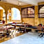 Hotel Pol Haveli