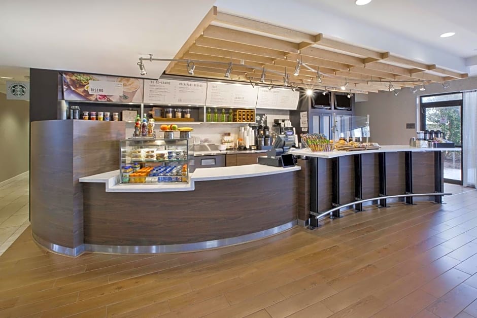 Courtyard by Marriott Somerset