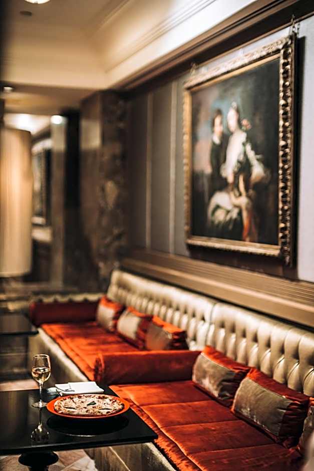 The Michelangelo Hotel