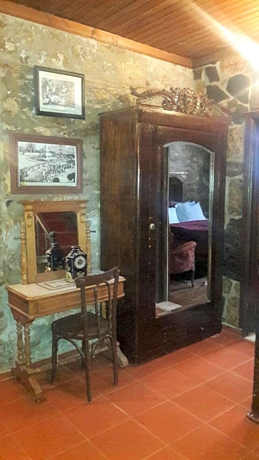 Otel Yorgo Seferis