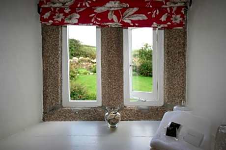 Superior Double or Twin Room with Garden View