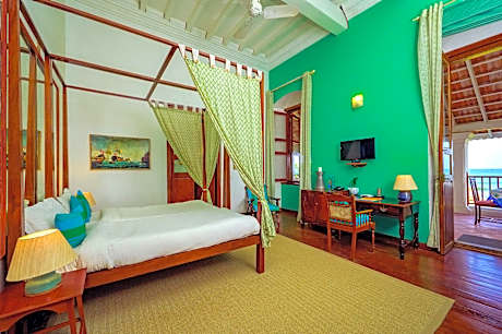 Heritage Splendor - Complimentary Evening Tea, 10% off on Laundry Service