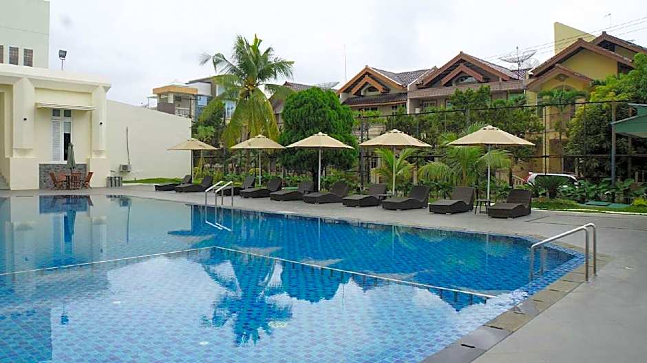 Emerald Garden Hotel