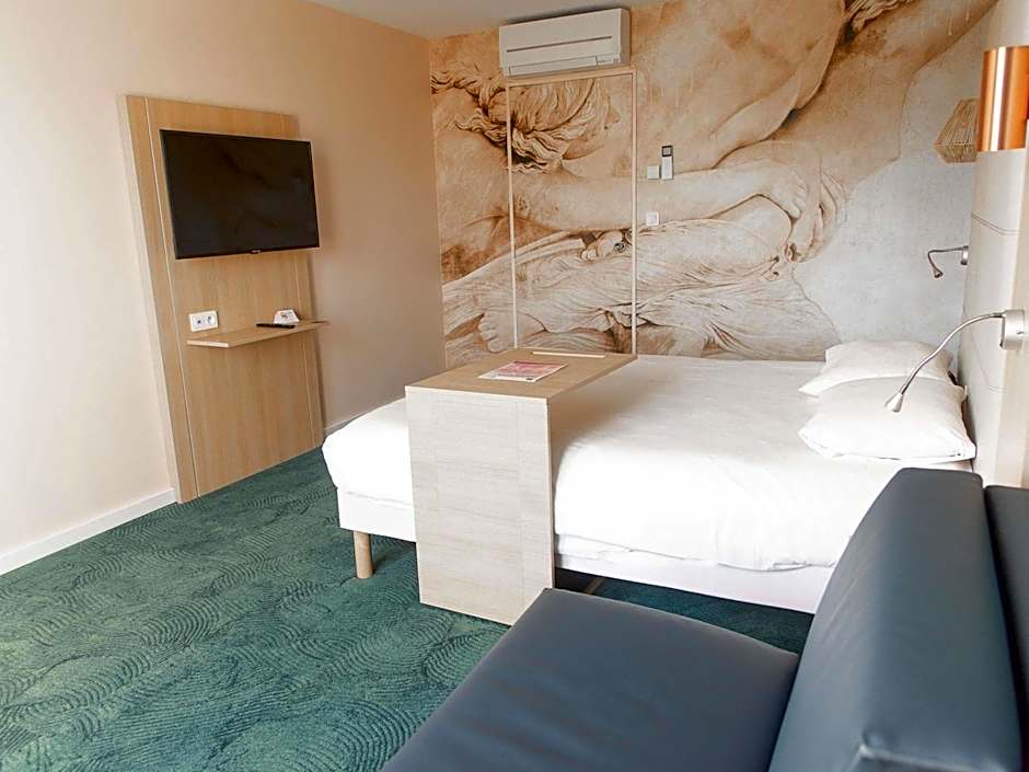 Ibis Styles Chinon