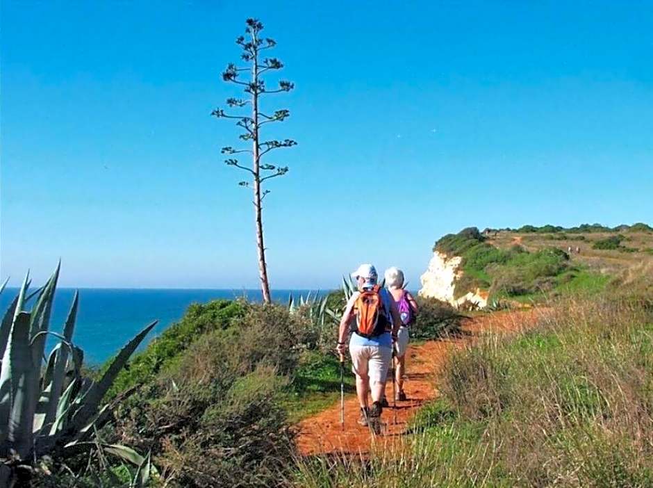 Atalaia Sol Aparthotel - tennis & heated pool in winter