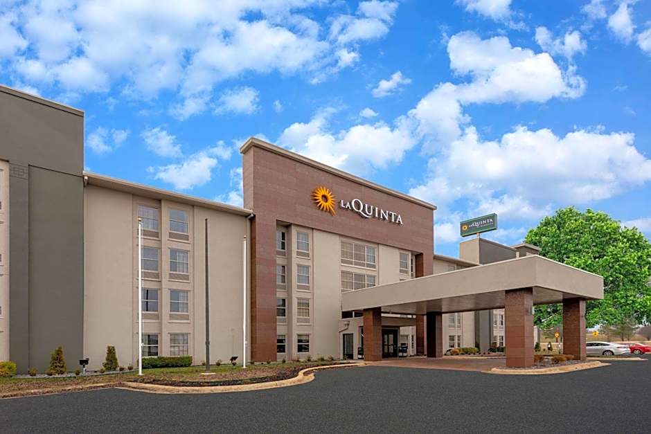 La Quinta Inn & Suites by Wyndham Jonesboro