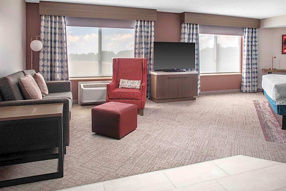 Hilton Garden Inn Roanoke Rapids / Carolina Crossroads