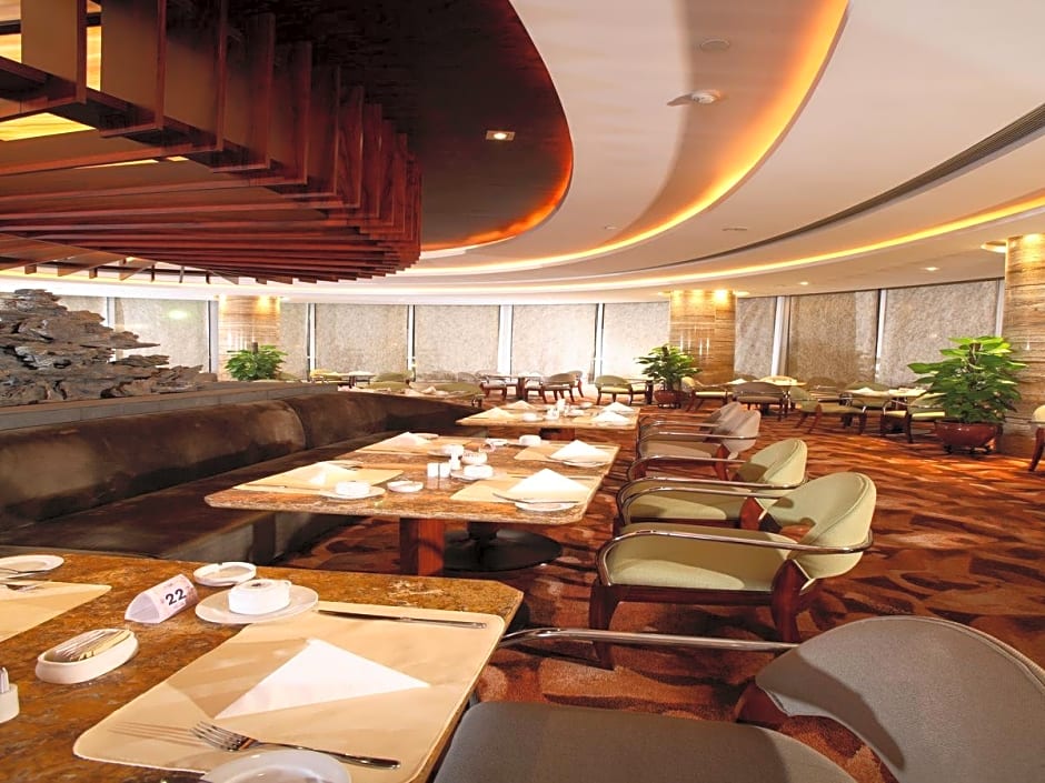 Fuyang International Trade Centre Hotel