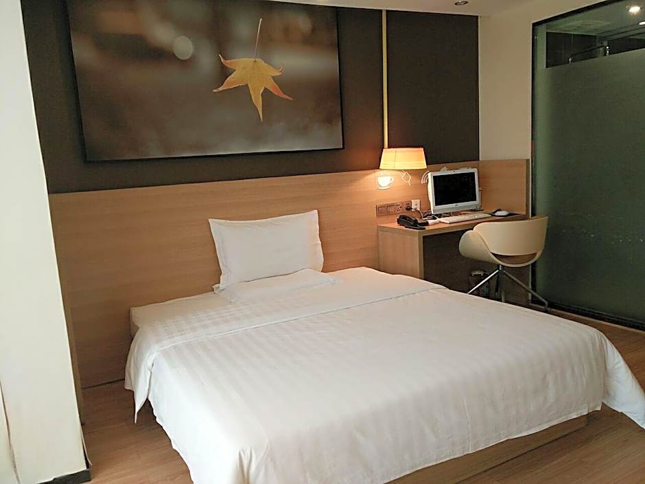 7 Days Inn Chenzhou Zixing Dongjiang Lake Branch