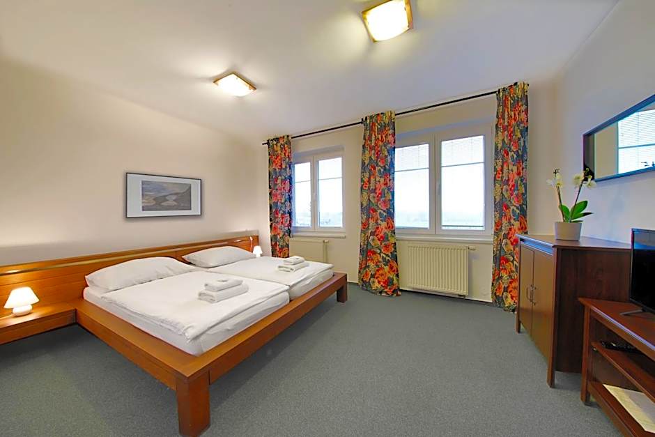 Hotel BRADA