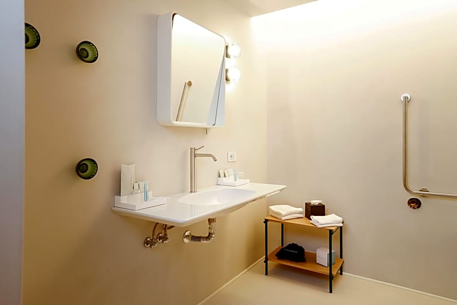 Laguna Faro Suites - Adults Only