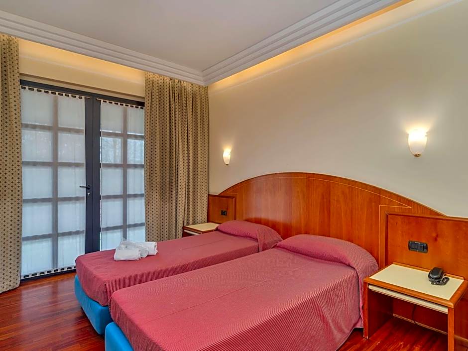 Hotel Prestige