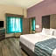 La Quinta Inn & Suites by Wyndham Clarksville