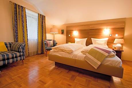 Superior Single Room