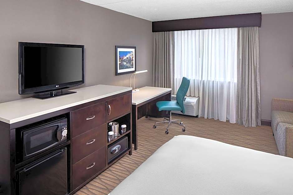 Wyndham Garden Westlake