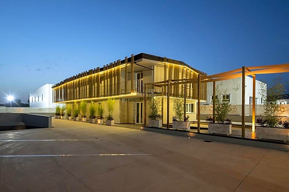 Hotel XBusiness