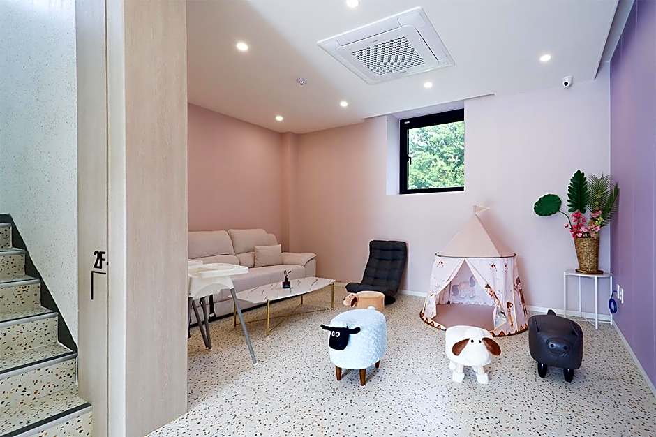 DOAN KIDS HOTEL YANGSAN