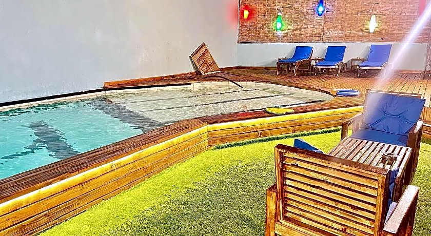 King Suites Hotel