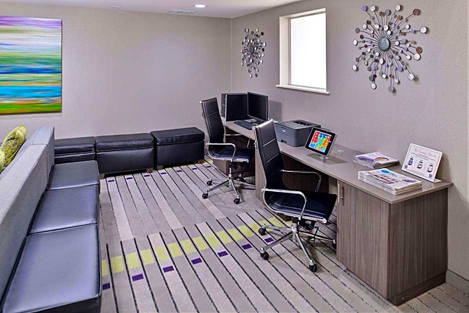 Comfort Inn & Suites Frisco - Plano
