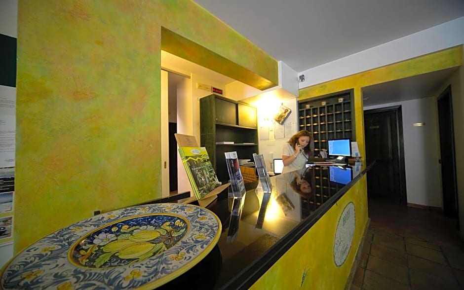 Hotel Borgo Verde