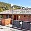 The View 2 bed unit with stunning Hobart outlook