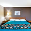 Super 8 by Wyndham Milbank SD